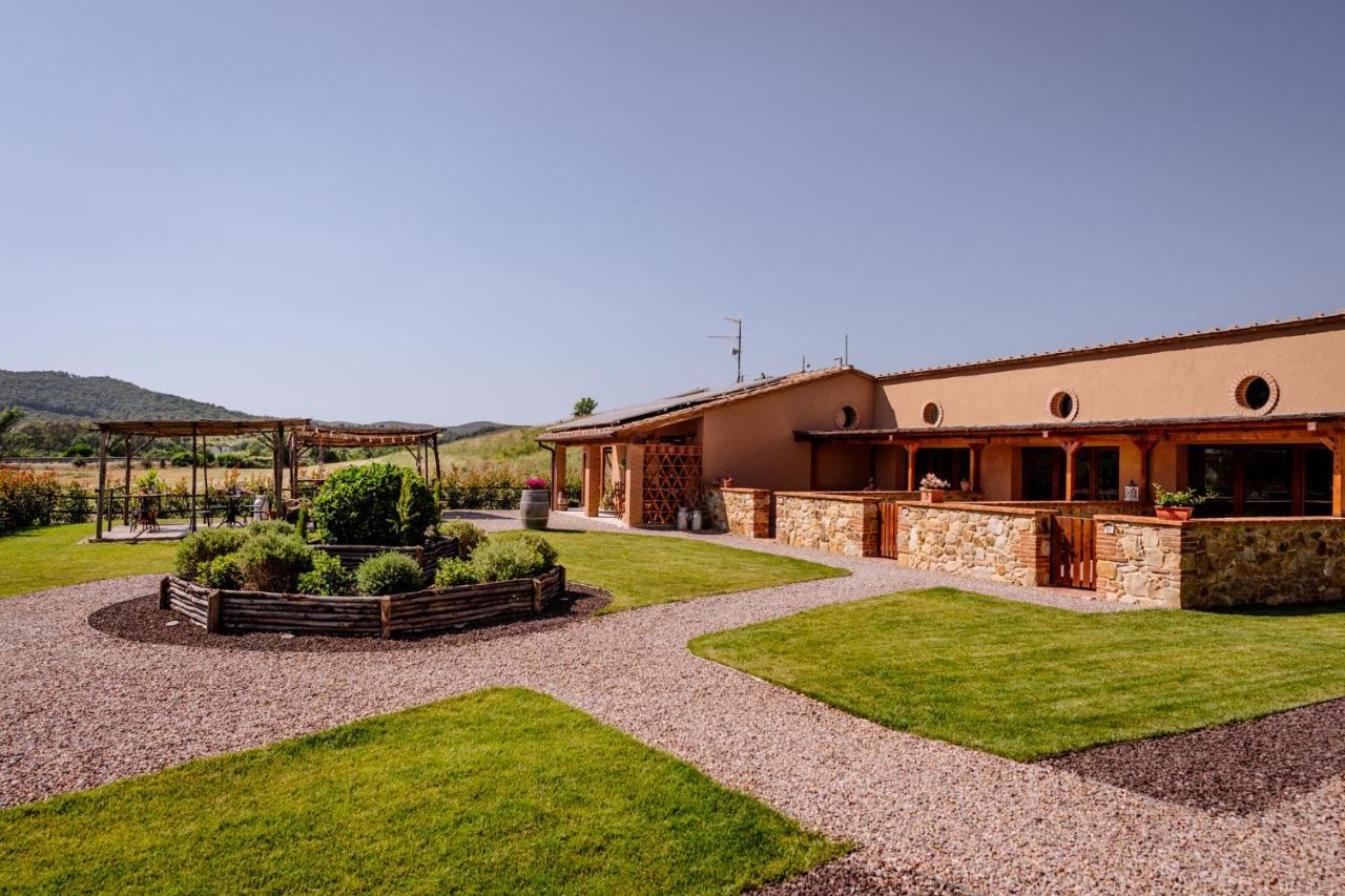 Agriturismo Giu Al Pozzo Gavorrano Bagian luar foto